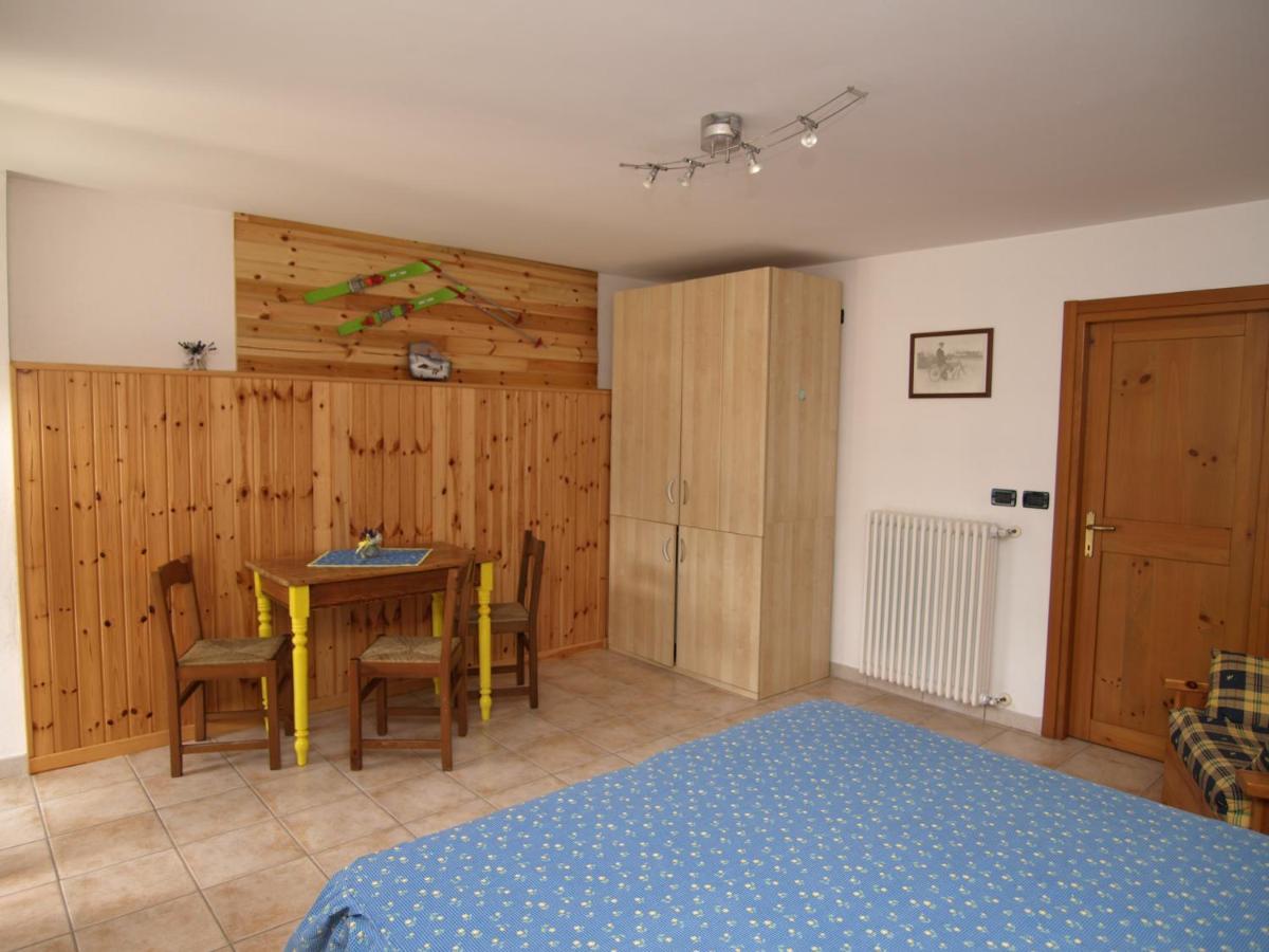 B.&.B 44 Bed & Breakfast Ostana Exterior photo